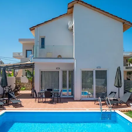 Meltemi Villa *